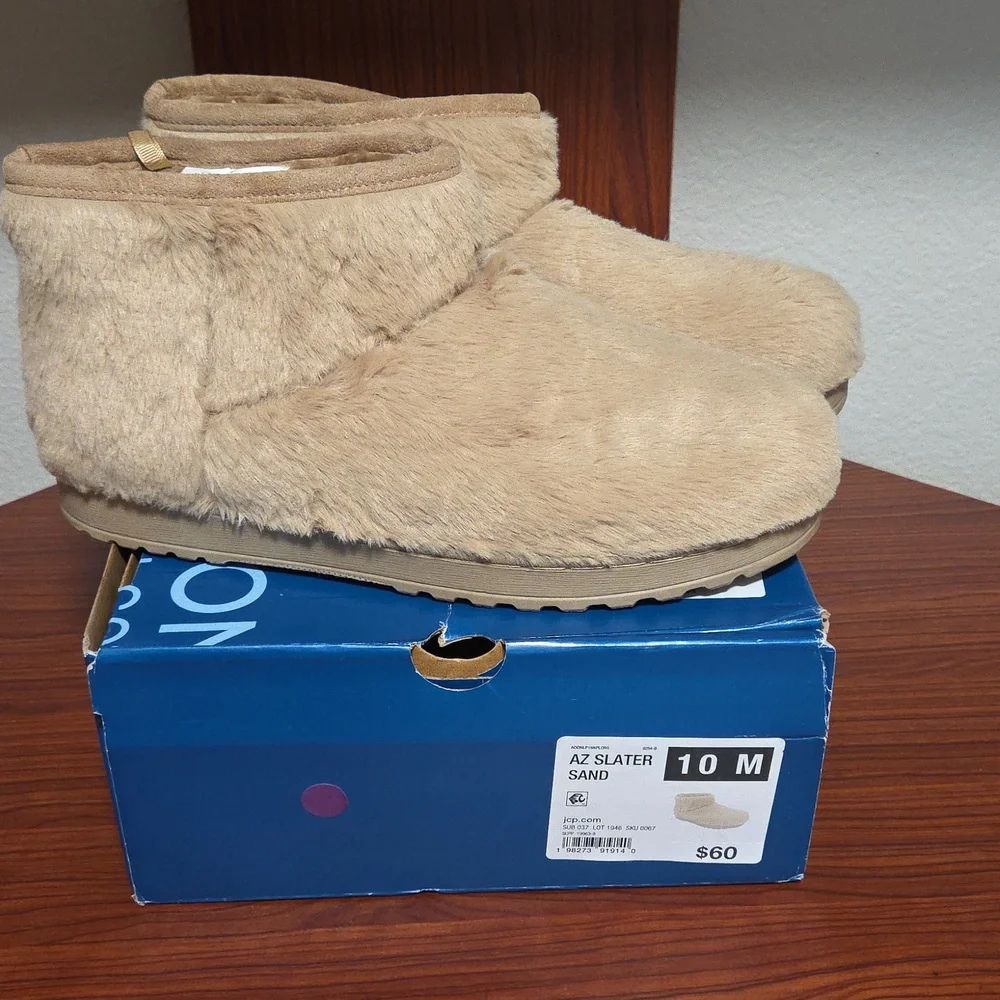 Arizona Jean Company Sand Faux Fur Booties